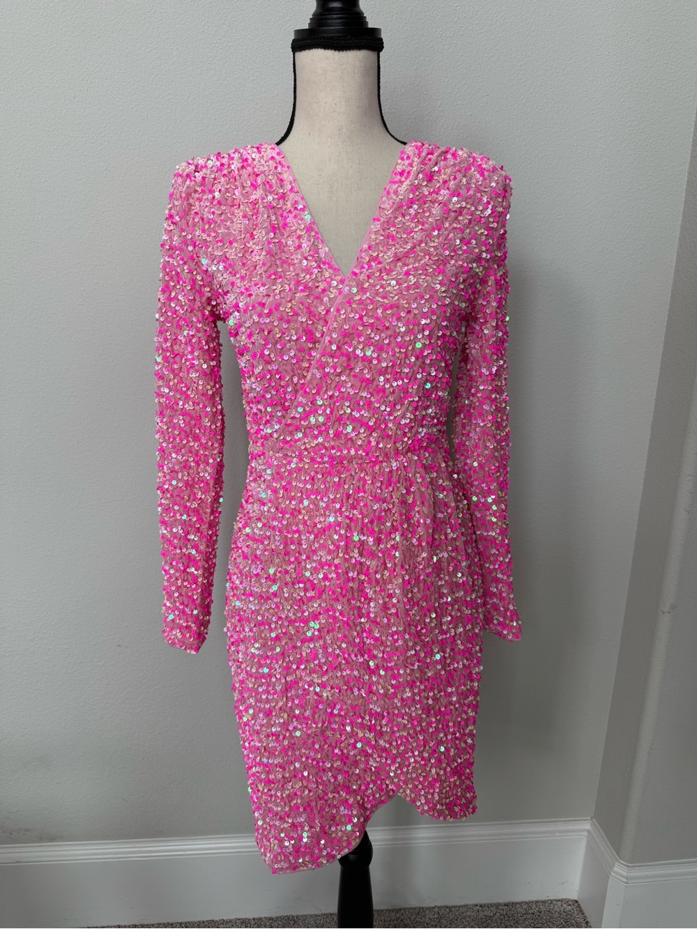 Southern Fried Chics Long-Sleeve Pink Sequin Velvet V-Neck Party Dress